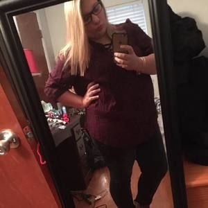 Meet your Posher, Kayla